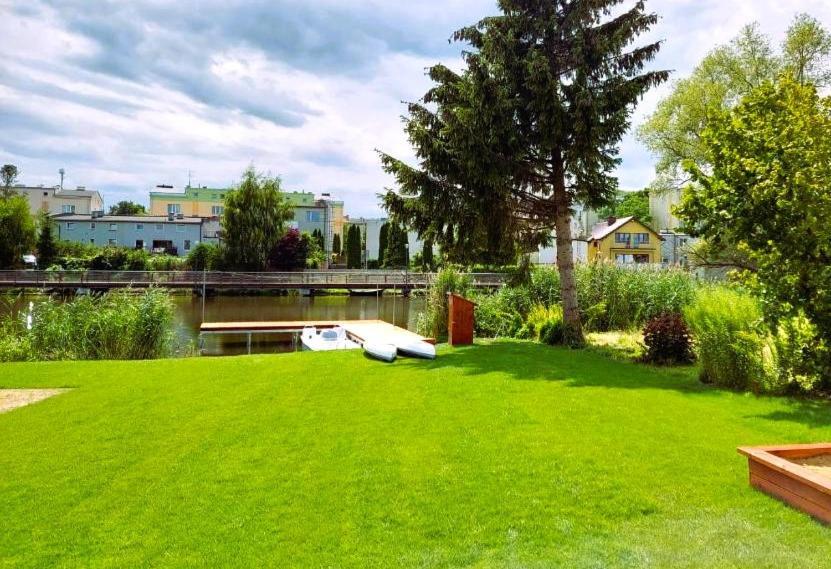 4Jeziora - Prywatny Dostep Do Rzeki, Pomost, Ogrodem, Wiata Grillowa, Rowerek Wodny, Kajaki I Sup W Cenie, Parking, Psiaki Dozwolone אילאווה מראה חיצוני תמונה